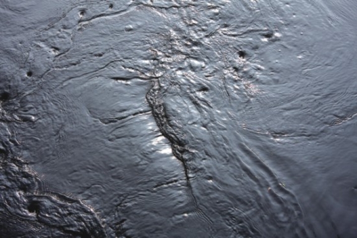 Из-за оттепели в реках резко поднимается уровень воды