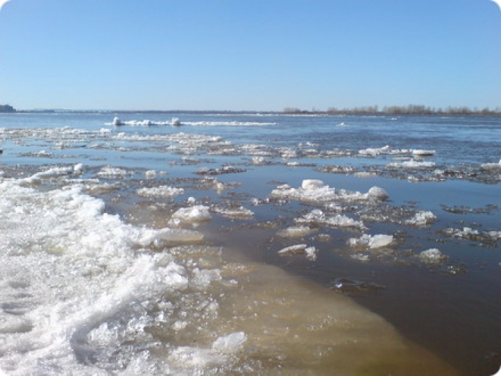Ледоход на реках начнется в середине марта