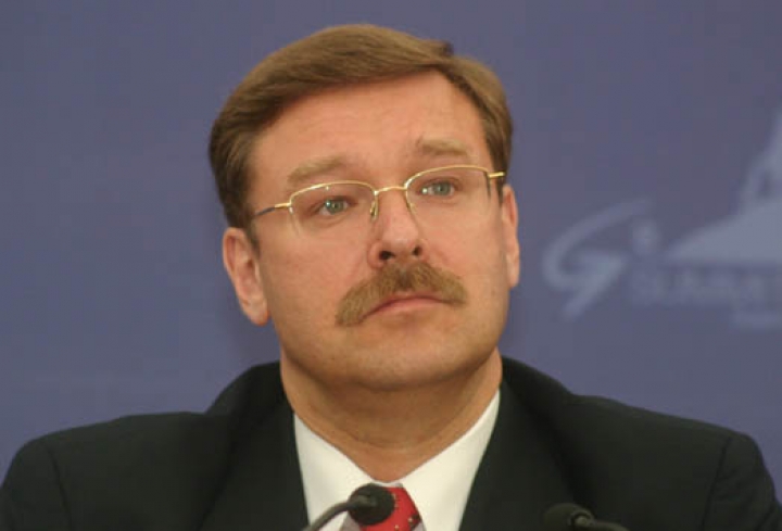 Дипломат: шествие в Риге - парад «вечно вчерашних»