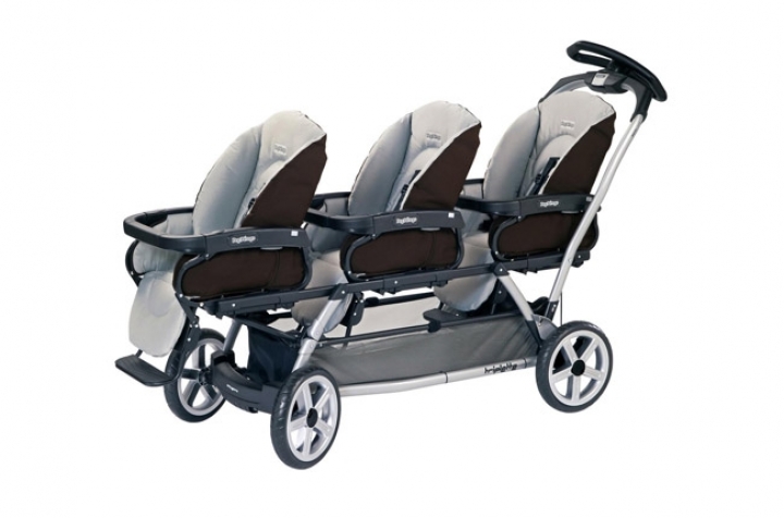 Ушаков поздравит родителей тройняшек