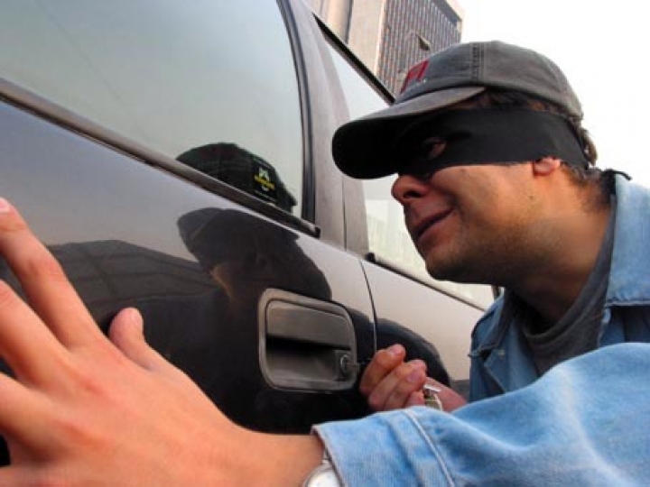 В Латвии молодежь все чаще «отмывает» деньги