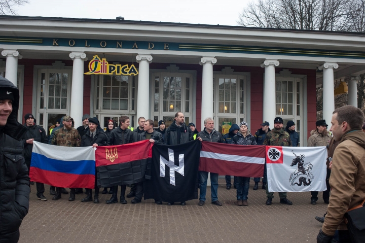 Глава МВД введет ограничения на акции 16 марта и 9 мая