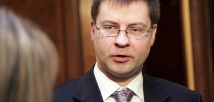 Премьер против инициативы присвоения особого статуса легионерам