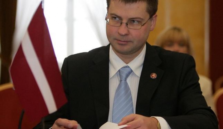 Домбровскис отправился за инвестициями в Персидский залив