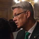 Поиск квартиры для Затлерса затянулся