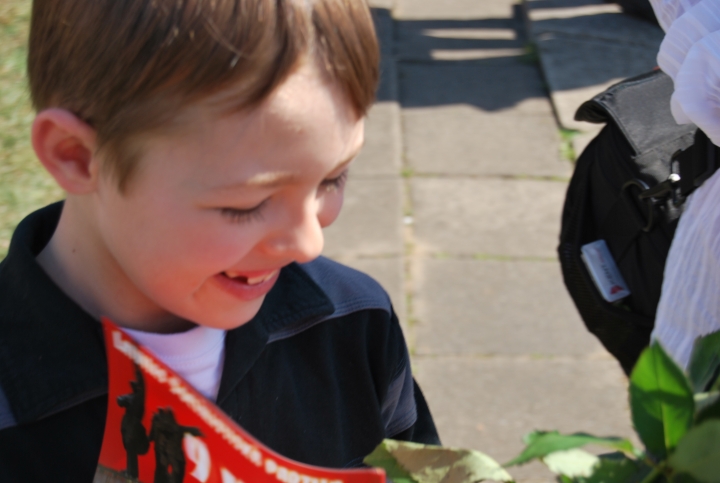 Депутаты хотят наказывать детей за посещение 9 мая мемориала Освободителям (АУДИО/ВИДЕО)