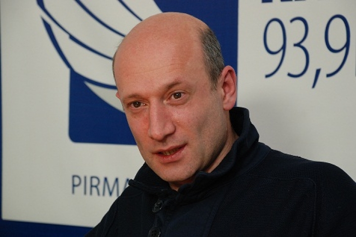 Якобсон: на меня напали двое в темных очках