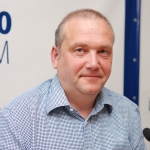 Эксперт: политика в Латвии — это игра в телелотерею за лат (АУДИО)