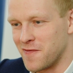 Депутат: жена била Расначса рабарбаровыми палками (АУДИО)