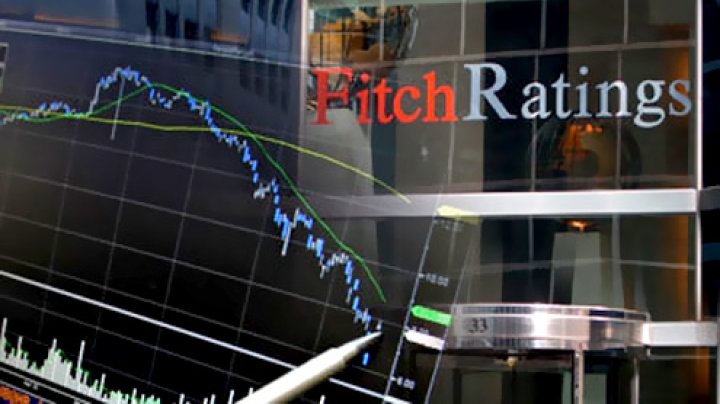 Fitch повысило кредитный рейтинг Греции