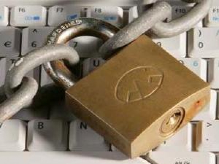Белоруссия попала в список «врагов интернета»