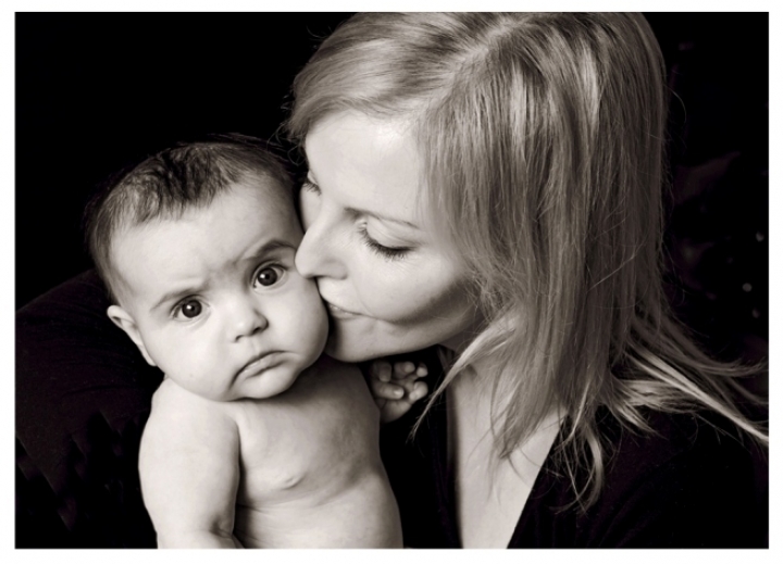 Усыновлять детей стали чаще