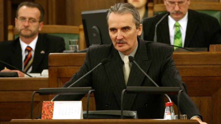 Бывший политик: интеграции русскоязычных мешают русские СМИ