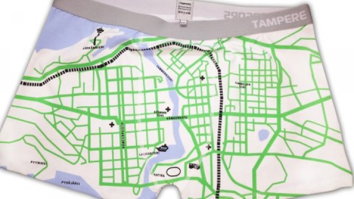 Финны запечатлели карту муниципалитета на нижнем белье