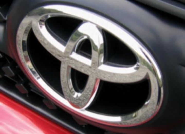 Автомобили Toyota научатся узнавать настроение водителя