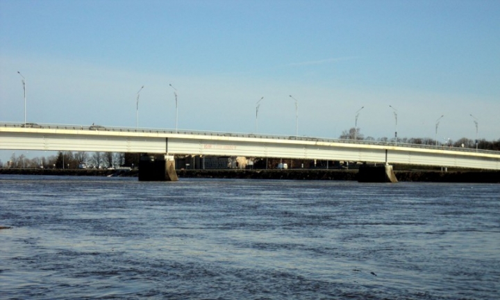 Ливни в Латвии серьезно повысили уровень воды