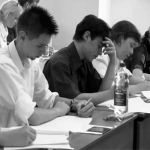 МОН: треть школьников не хочет продолжать учебу в вузах