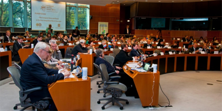 Латвийцы лидируют в европейских русских организациях