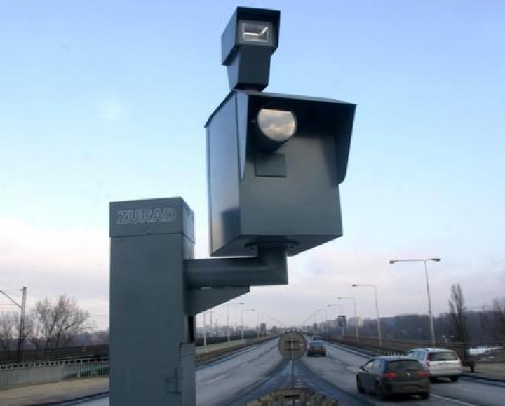 В конце апреля начнeт устанавливать стационарные фоторадары