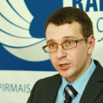 Стрельчонок не обещает остановить утечку из KNAB