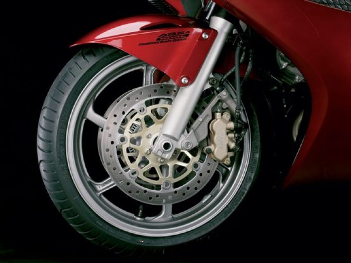 Минсообщения: надо отлавливать неизвестных мотоциклистов