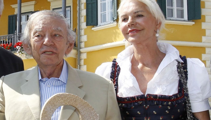 94-летний миллиардер решил жениться в пятый раз