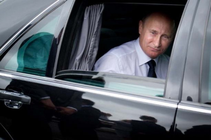 Путин согласился исправить норму о двух президентских сроках