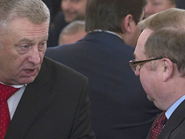 Степашин потребовал 10 миллионов от Жириновского