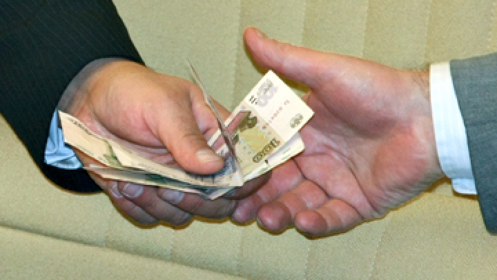 Экс-политик: совместно партии воровать не могут