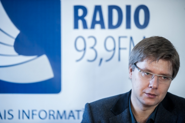 Ушаков: флаги воспитают в рижанах патриотизм