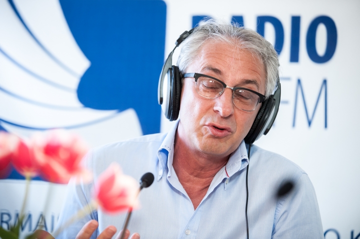 Директор театра: следовало бы поменьше говорить о 9 мая (АУДИО)