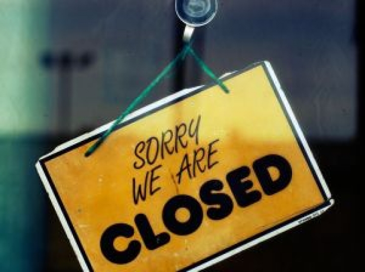 Для «Бурановских бабушек» закроют бакинский универсам