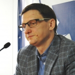 Лиепниекс больше не консультирует политиков