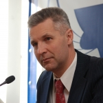 Пабрикс назвал штрафы за прослушивание новостей угрозой нацбезопасности