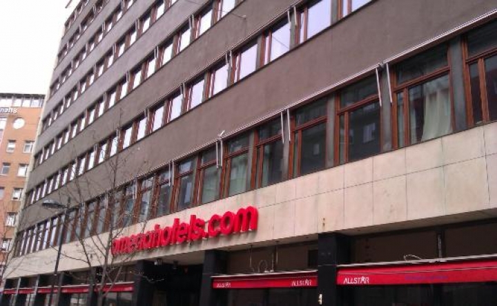 Пожар в гостинице с хоккейными болельщиками