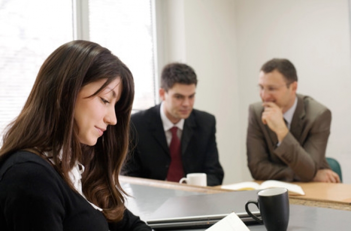 Проект о переводе фирм на латышский возмутил работодателей