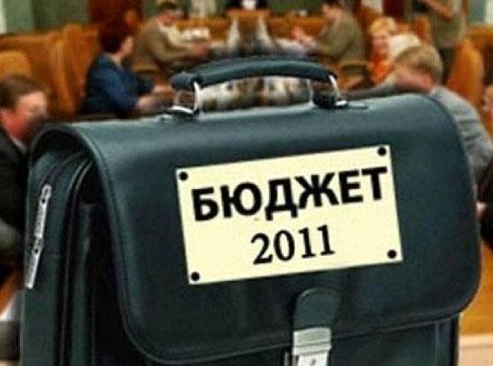 ПРЯМАЯ ВИДЕОТРАНСЛЯЦИЯ НА MIXTV: флэшмоб йогов в Риге