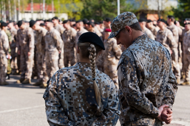 Компании предлагают армии купить бронетехнику