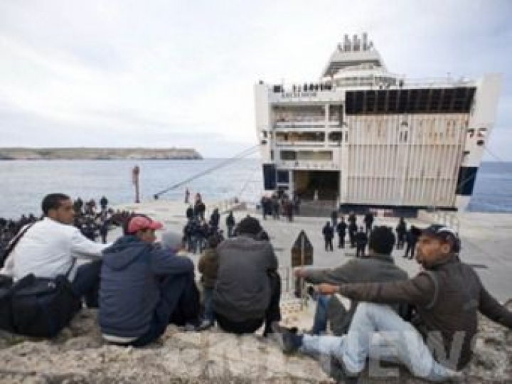 Латвия не спешит предоставлять беженцам убежище