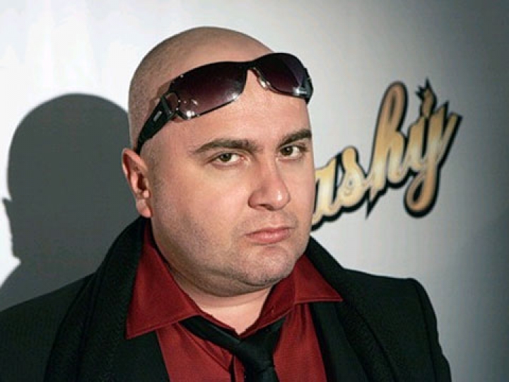 Музыкальный продюсер найден мертвым после вечеринки Муз-ТВ