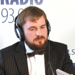 Политик назвал присягу депутата антиконституционной (АУДИО)