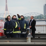 СМИ обсуждают этичность демонстрации самоубийства