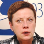 Элерте предложила Мамыкину встать на колени перед латышами