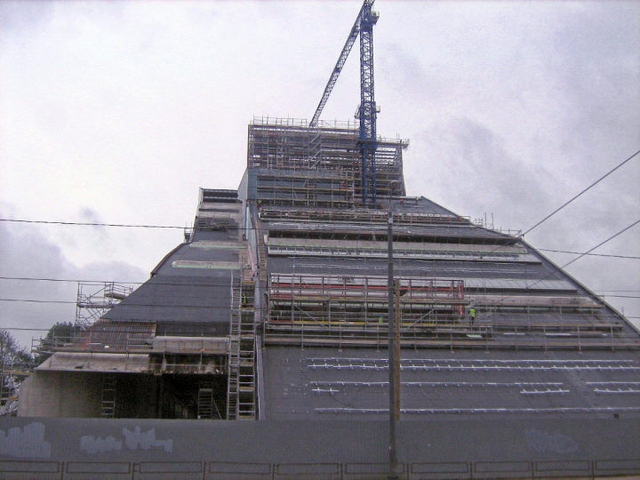 Для посетителей «Замок света» откроется в конце 2013 года