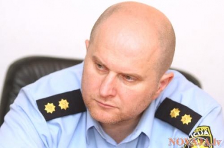 У экс-главы дорожной полиции нет своей машины