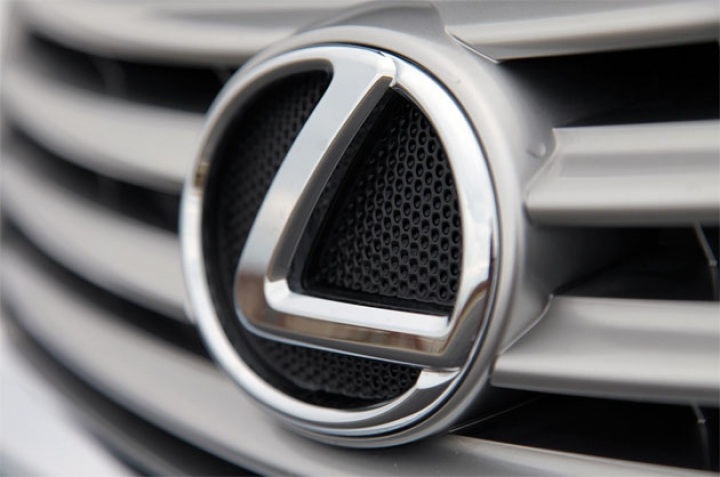 Lexus выпустит гибридного конкурента Audi A1