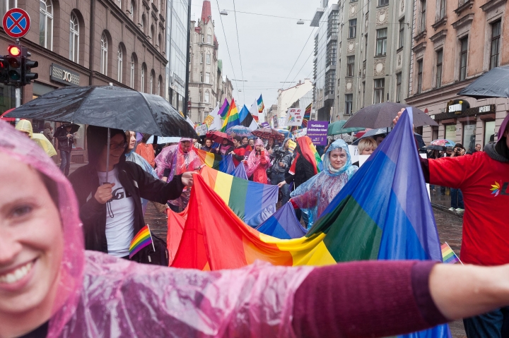 Власти Петербурга передумали разрешать гей-парад