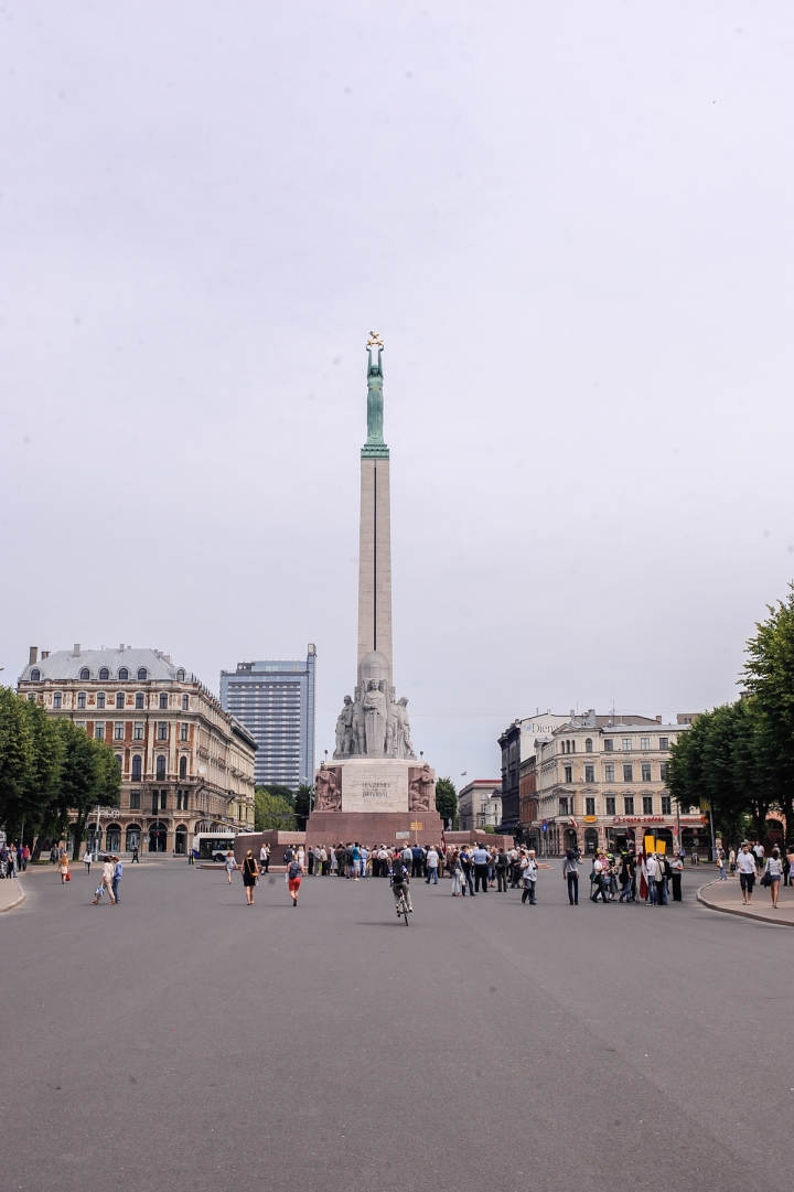 Антифашисты освистали националистов (ФОТО, ВИДЕО)