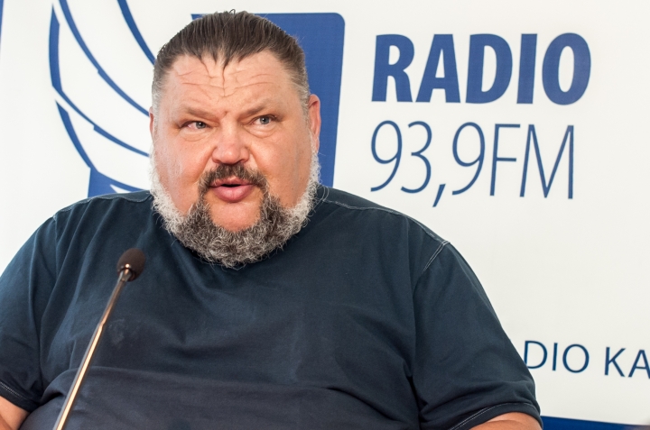 Кравцов сдал экзамен по латышскому