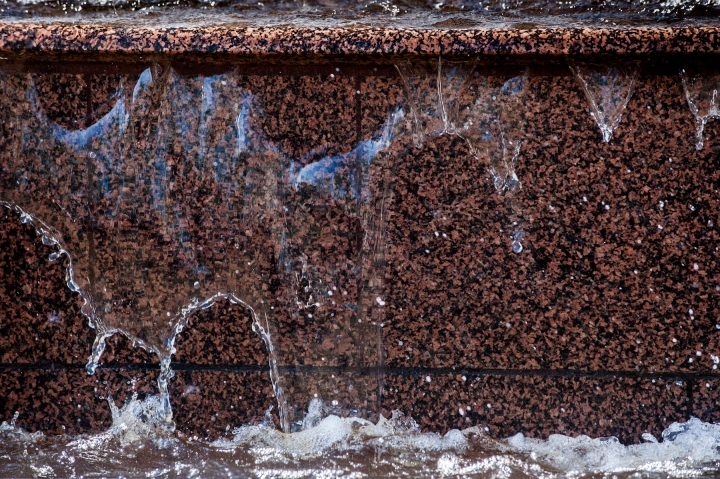 Температура воздуха превысила отметку в +30